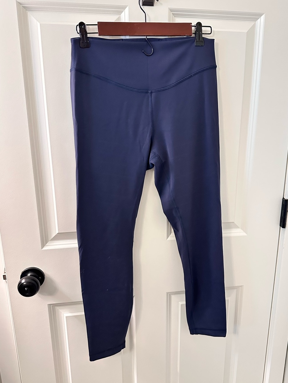 Lululemon wunder under smooth cover navy leggings